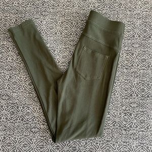Olive Green Leggings With Pockets, One Size